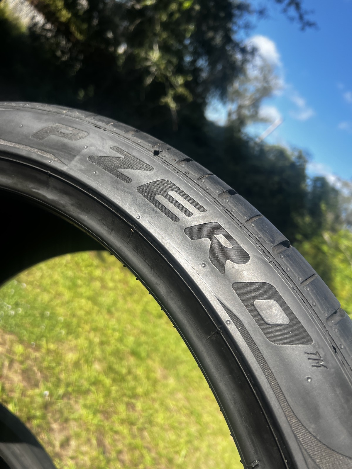 1 Pirelli P Zero PZ4 Lamborghini Urus 325/30ZR23 109Y DOT.1323 5/32 No Patch