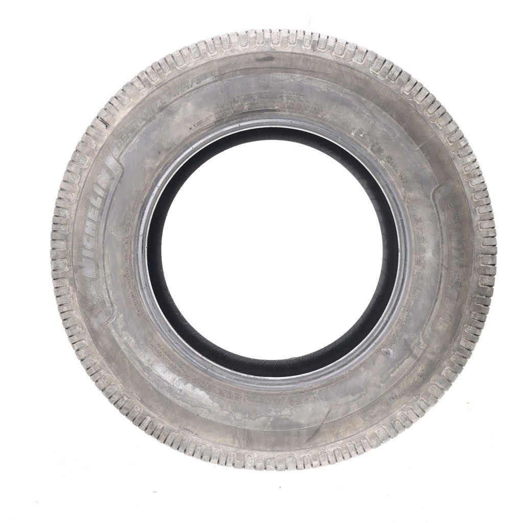 Used LT 265/70R18 Michelin Defender LTX M/S 2 124/121S – 9/32
