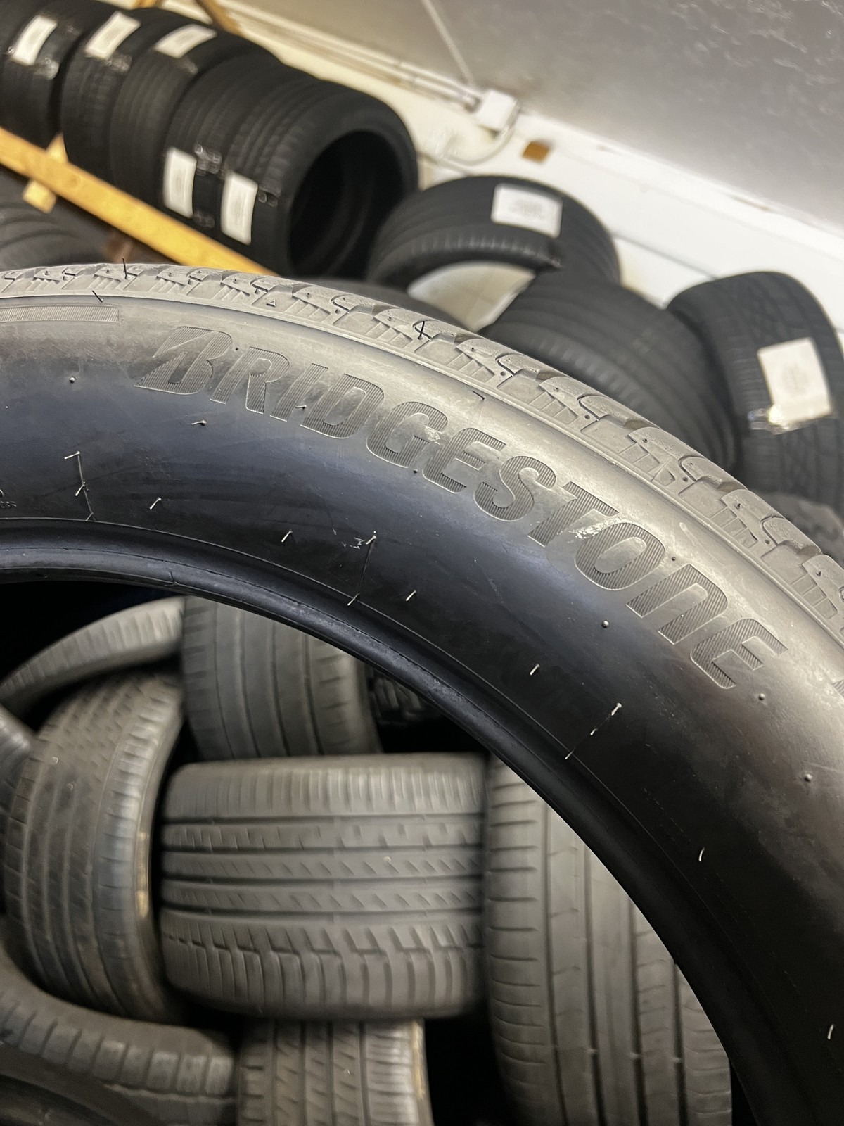 Set Of 2 Tires Bridgestone Alenza A/S 02 275/50R22 111H