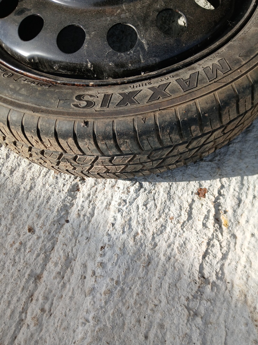 2010-2017 CHEVROLET EQUINOX TERRAIN MAXXIS SPARE DONUT TIRE 17X4.5T OEM 145/70