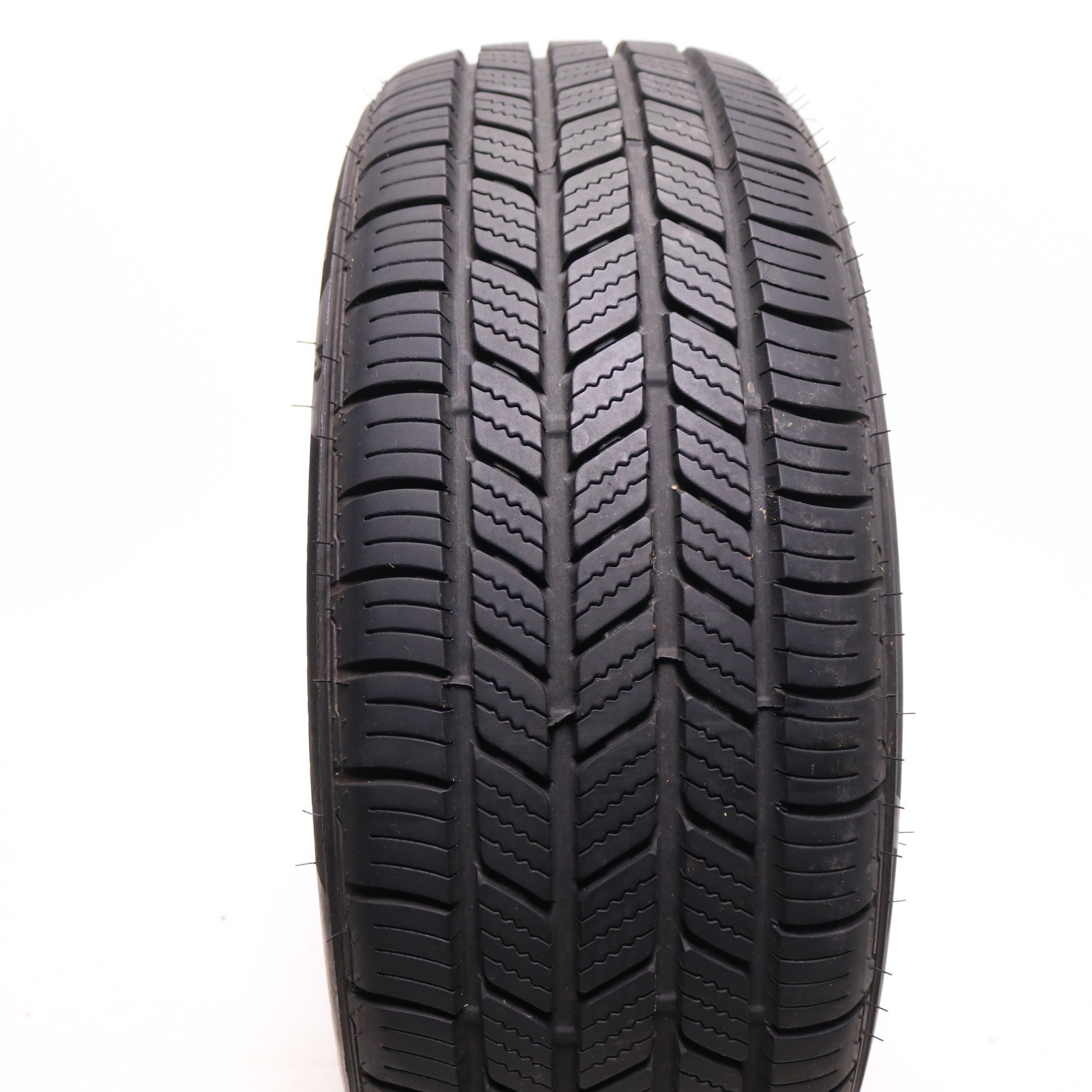 Used 215/55R17 Bridgestone Turanza EverDrive Enliten – 94V – 10/32