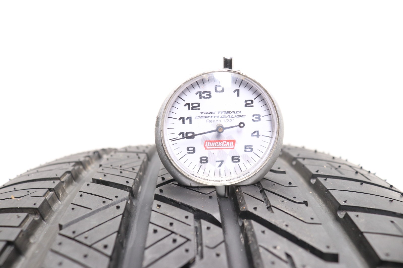Set of 2 Take Off 245/45ZR20 Road Hugger GTZ – 103W – 9.5/32 No Repairs