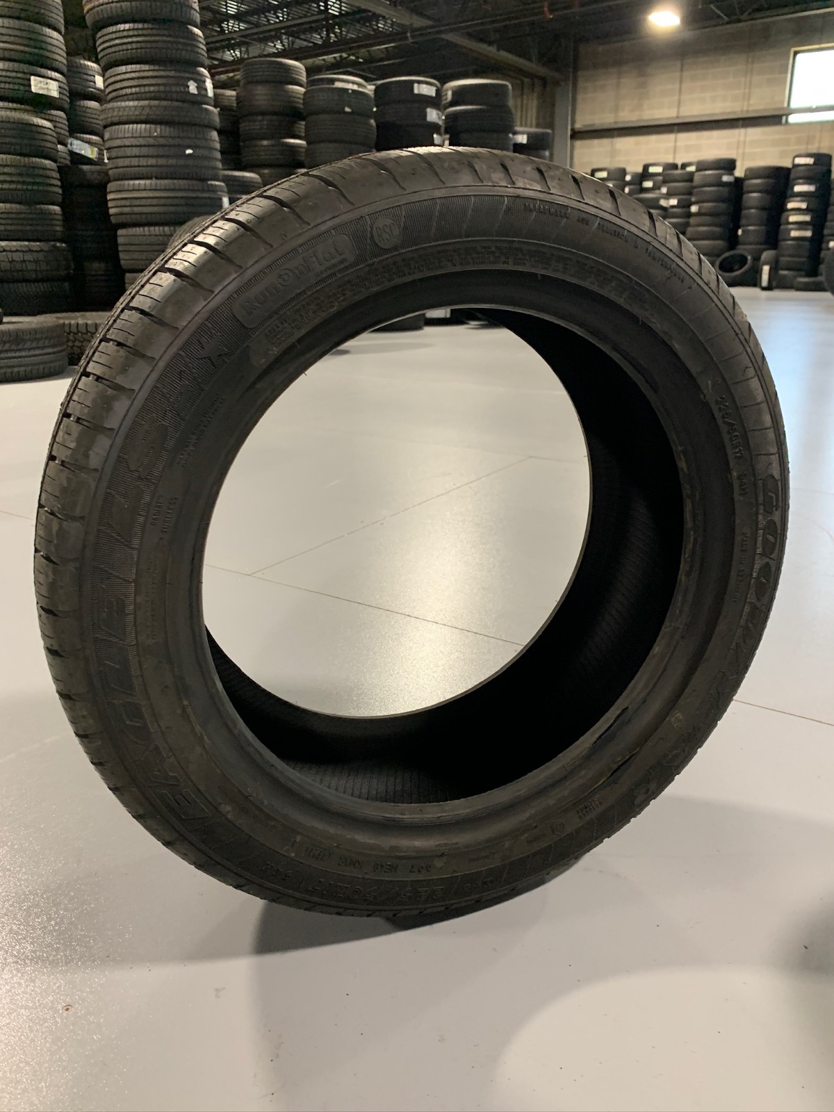 1 New 225 50 17 Goodyear Eagle LS-2 ROF All Season Run Flat Tire