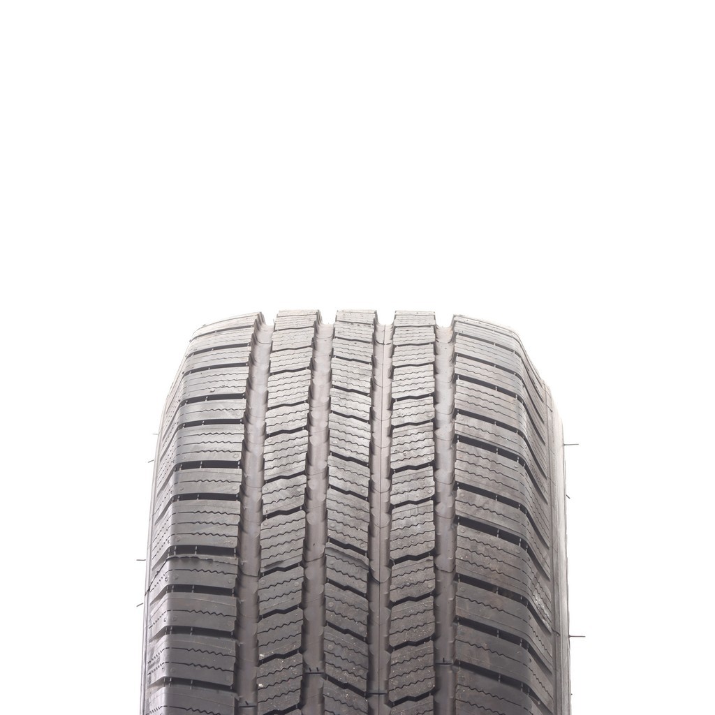 New 265/75R16 Michelin Defender LTX M/S 116T – 12/32
