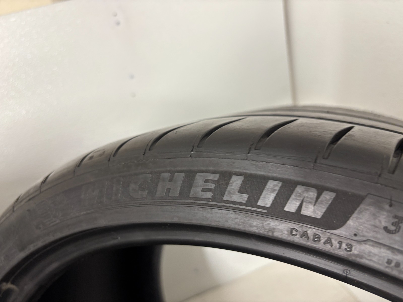 NO SHIPPING ONLY LOCAL PICK UP 2 Tires 345 25 21 Michelin Pilot Sport 4 S ZP RFT