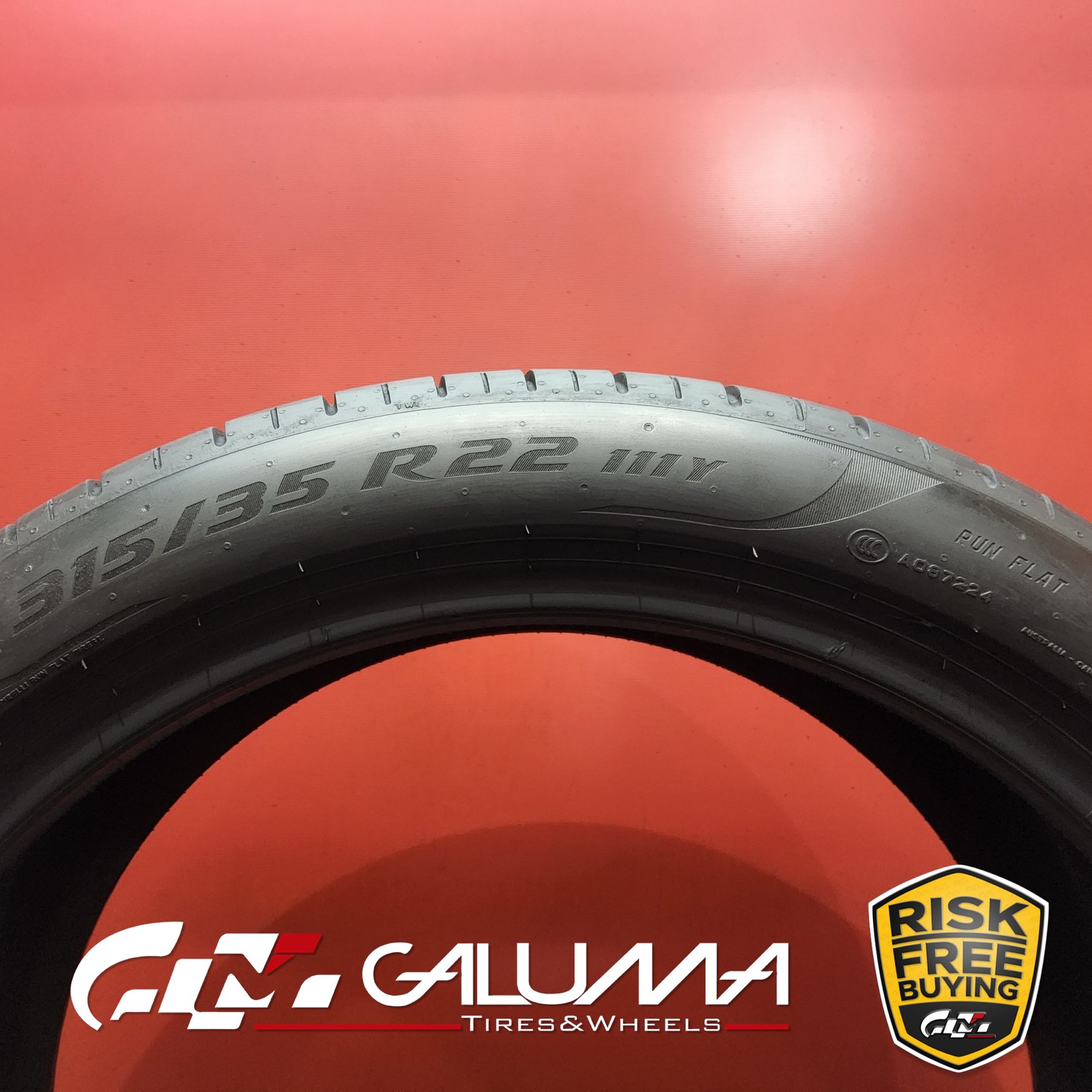 Set of 2 Tires LikeNEW Pirelli P Zero PZ4 ★ XL 315/35R22 315/35/22 111Y #94923