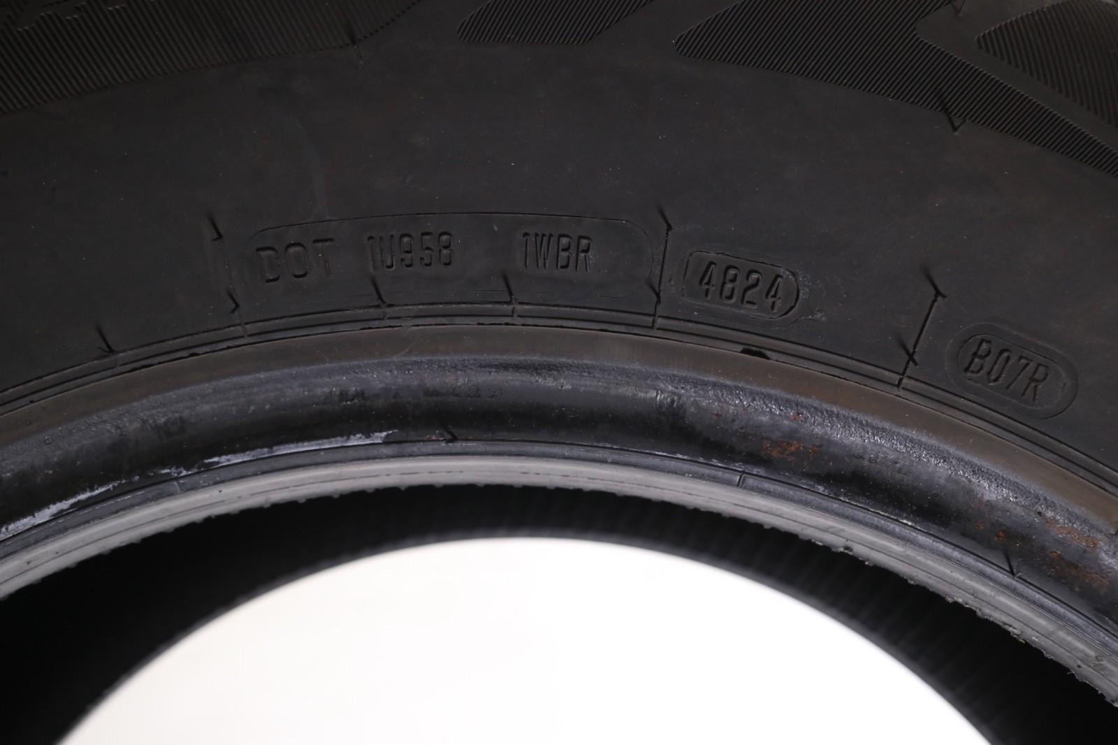 Set of 4 Used 205/70R16 Cooper Endeavor plus – 97H – 8.5-9.5/32 No Repairs