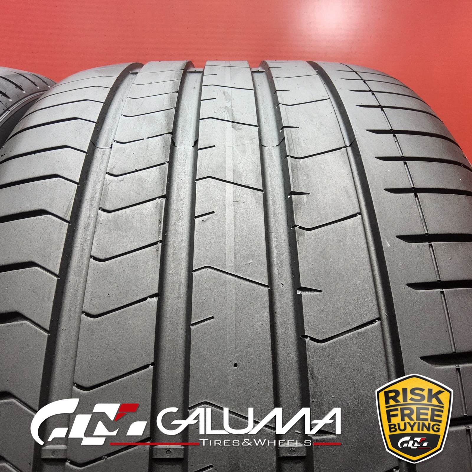 Set of 2 Tires LikeNEW Pirelli P Zero PZ4 Run Flat ★ 315/35R21 315/35/21 #94815