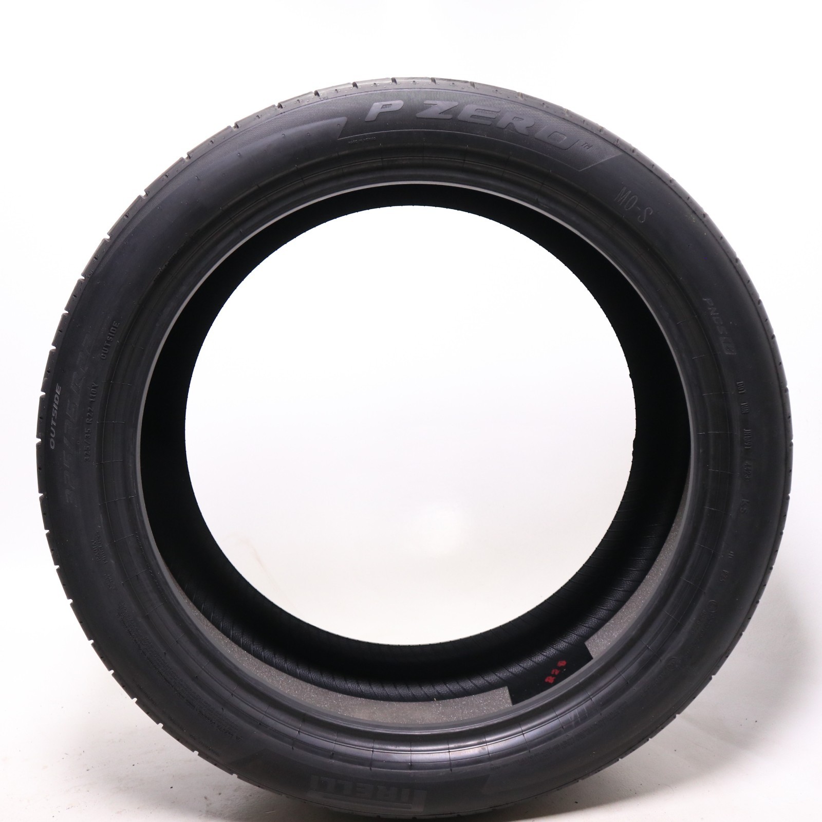 Set of 4 New 285/40R22 & 325/35R22 Pirelli P Zero PZ5 MO-S PNCS Fits GLE GLS