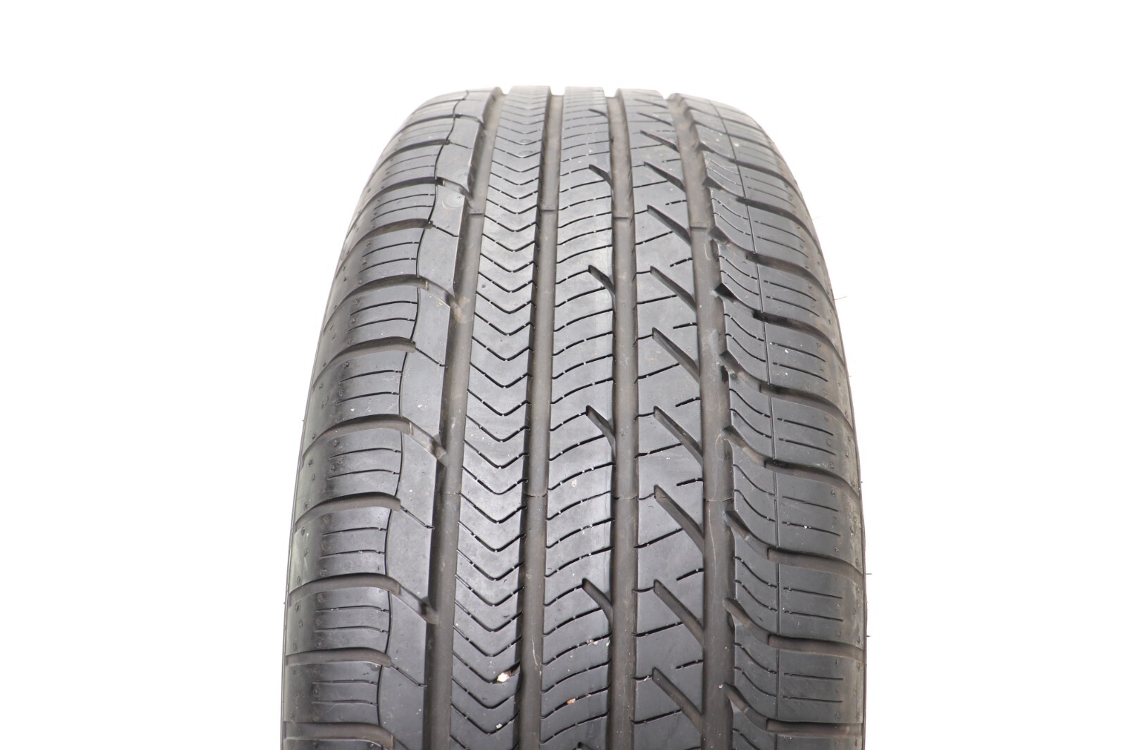 Used 235/50R19 Goodyear Eagle Sport AO – 99H – 9/32