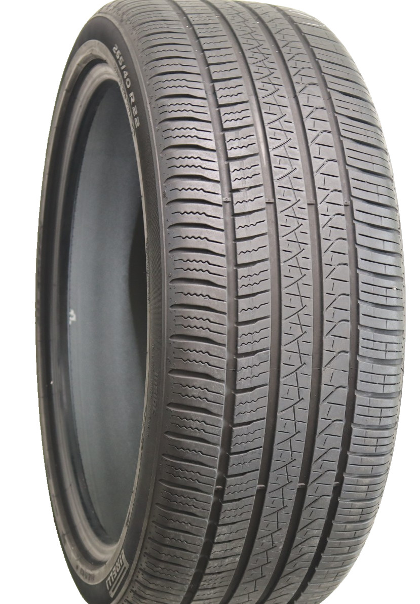 265/40R22 Pirelli Scorpion Zero JLR 106Y 7.5/32 DOT 4822 1J155