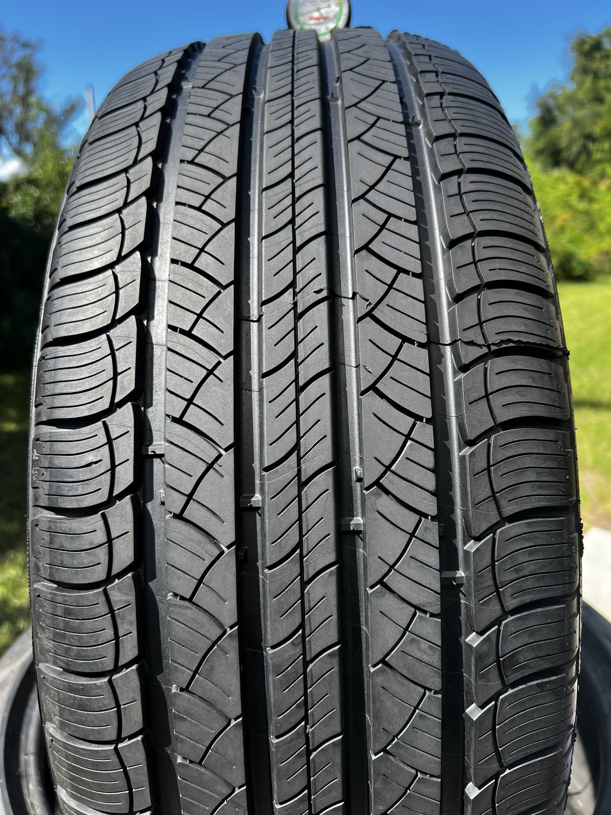 1 New Michelin Latitude Tour HP NO 235/55R19 101V DOT.4624 10/32 New