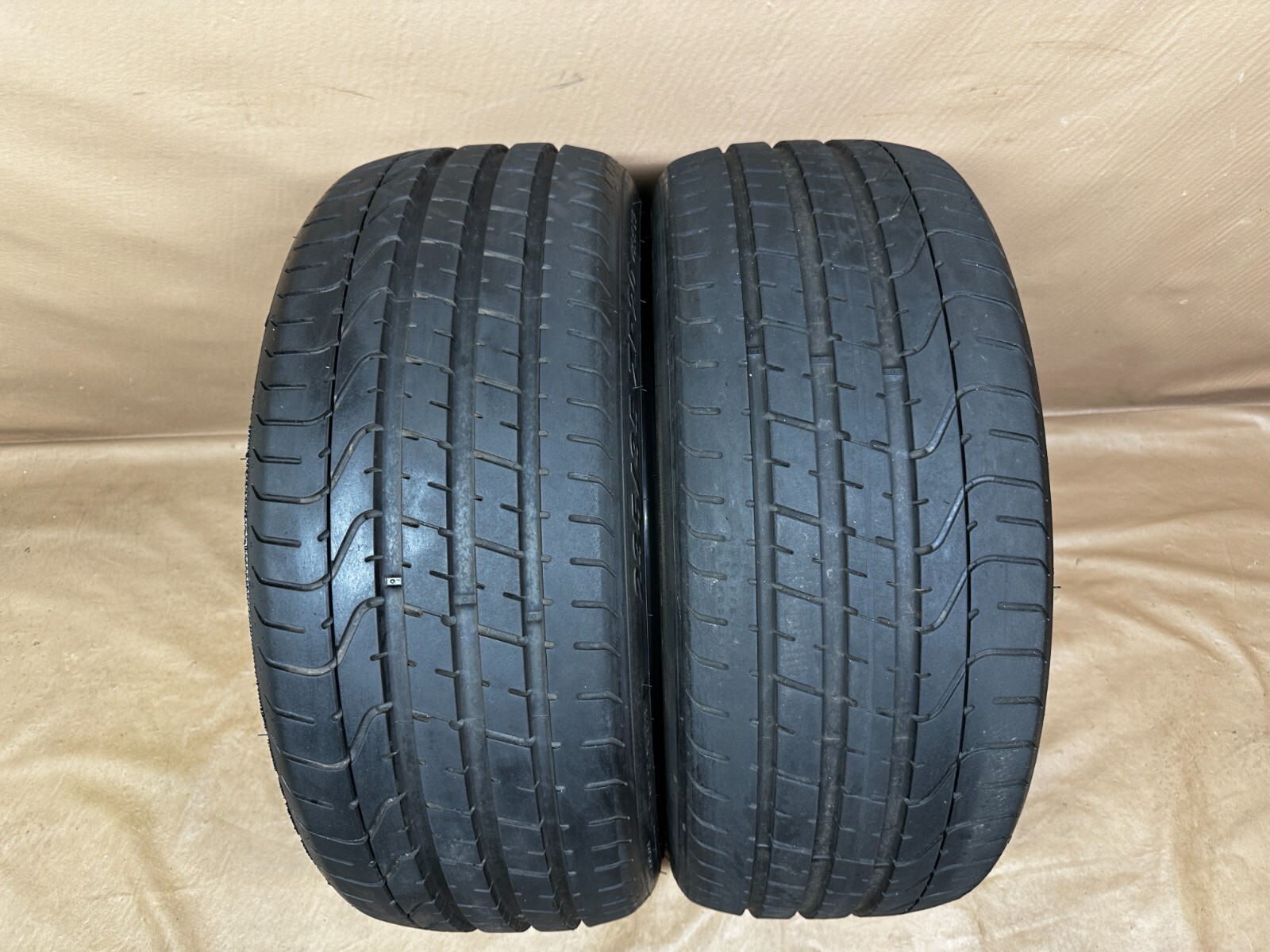 Set of 2 Tires Pirelli P Zero 235/35ZR20 (88Y) 235/35/20 88Y 8/32 Pair