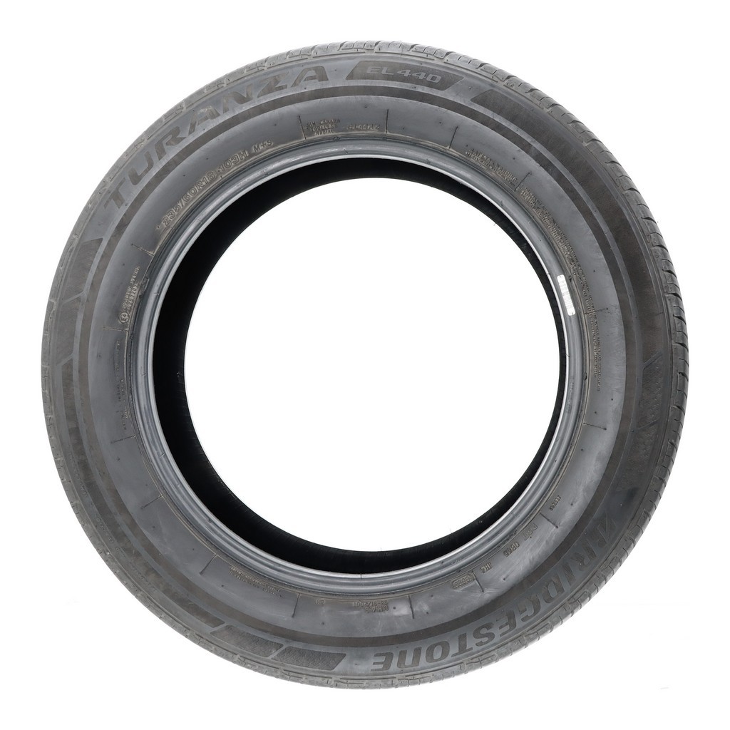 Set of (4) Used 235/60R18 Bridgestone Turanza EL440 103H – 5.5-7.5/32