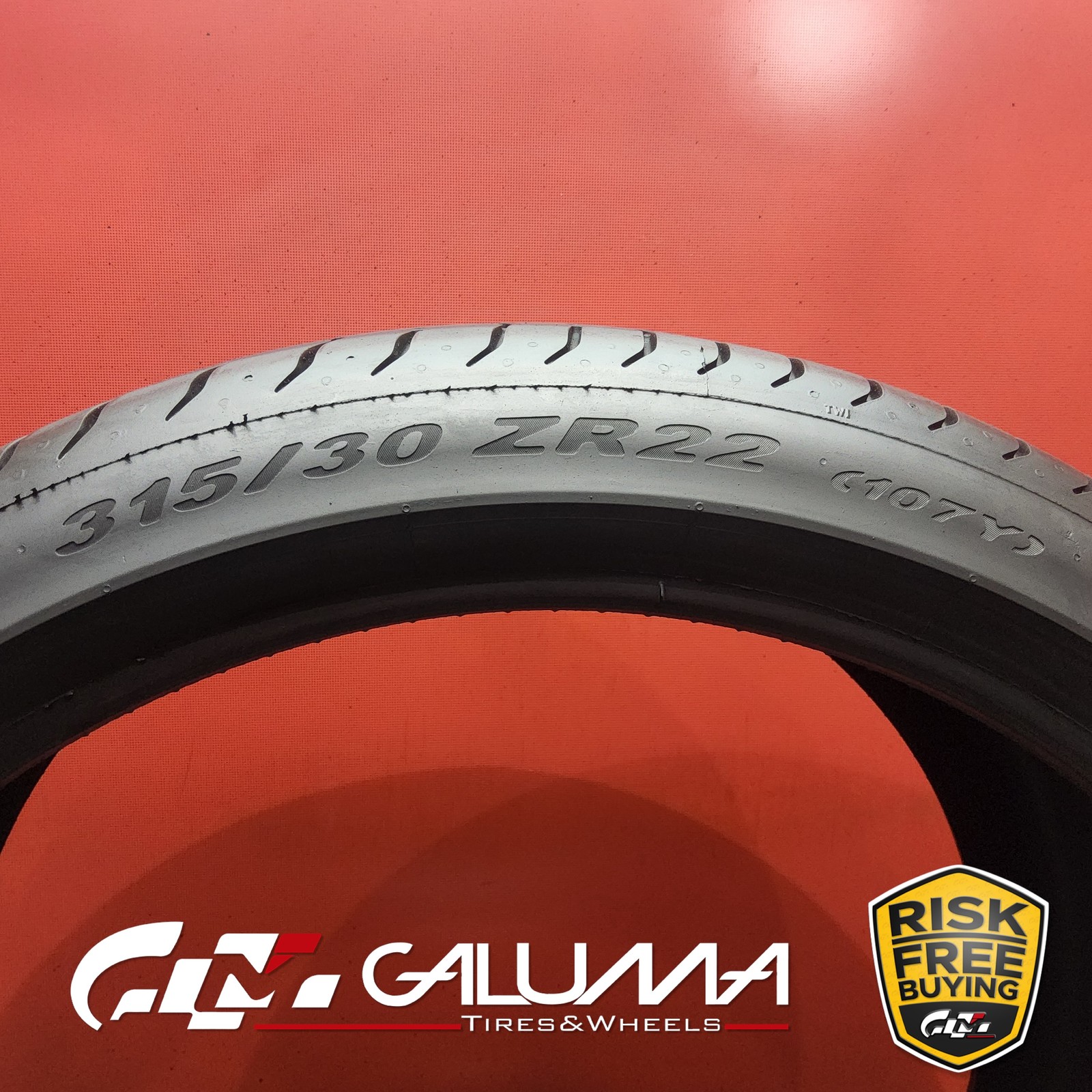 Set of 2 Tires LikeNEW Pirelli P Zero XL 315/30ZR22 315/30/22 107Y N0 #96059