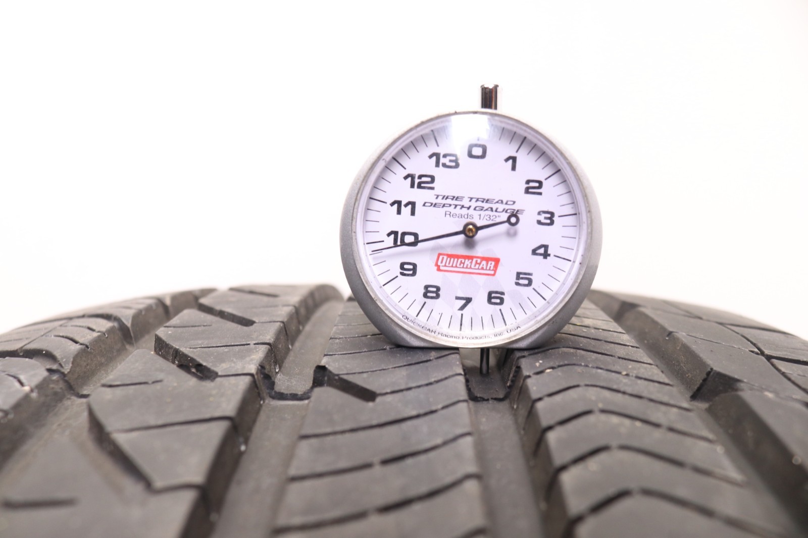 Set of 2 Used 265/35R21 Goodyear Eagle Sport AO SoundComfort – 101H – 8.5-9.5/32
