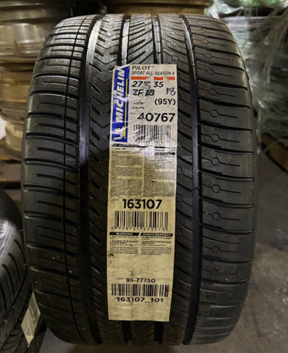 2753518 275/35R18 – 95Y Michelin Pilot Sport A/S 4 (run flat) tire (x2) 10/32