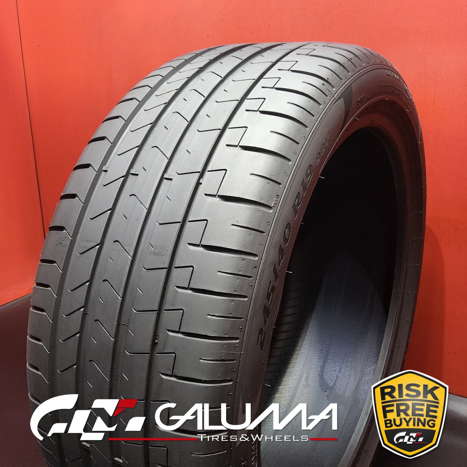 1 Tire Pirelli P-Zero (PZ4) KS ★ XL 245/40R19 245/40/19 2454019 98Y #95746