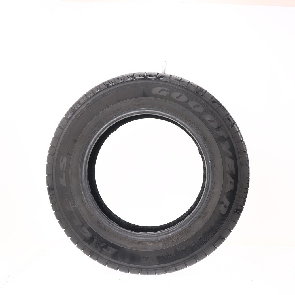 Used 205/70R16 Goodyear Eagle LS-2 96T – 9/32