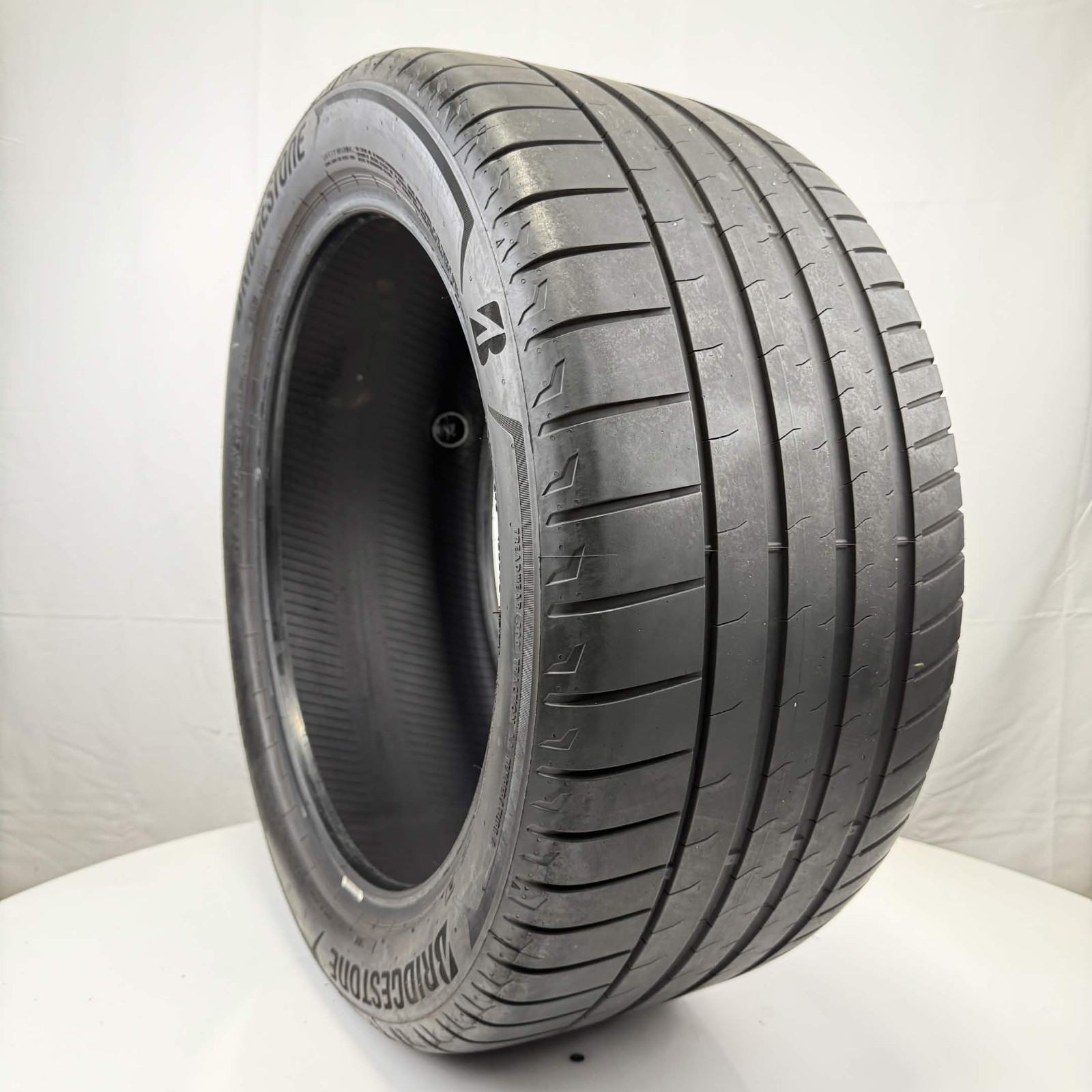 Used 295/40ZR20 Bridgestone Potenza Sport MO1 Enliten 110Y 6.5/32 (DOT 24)
