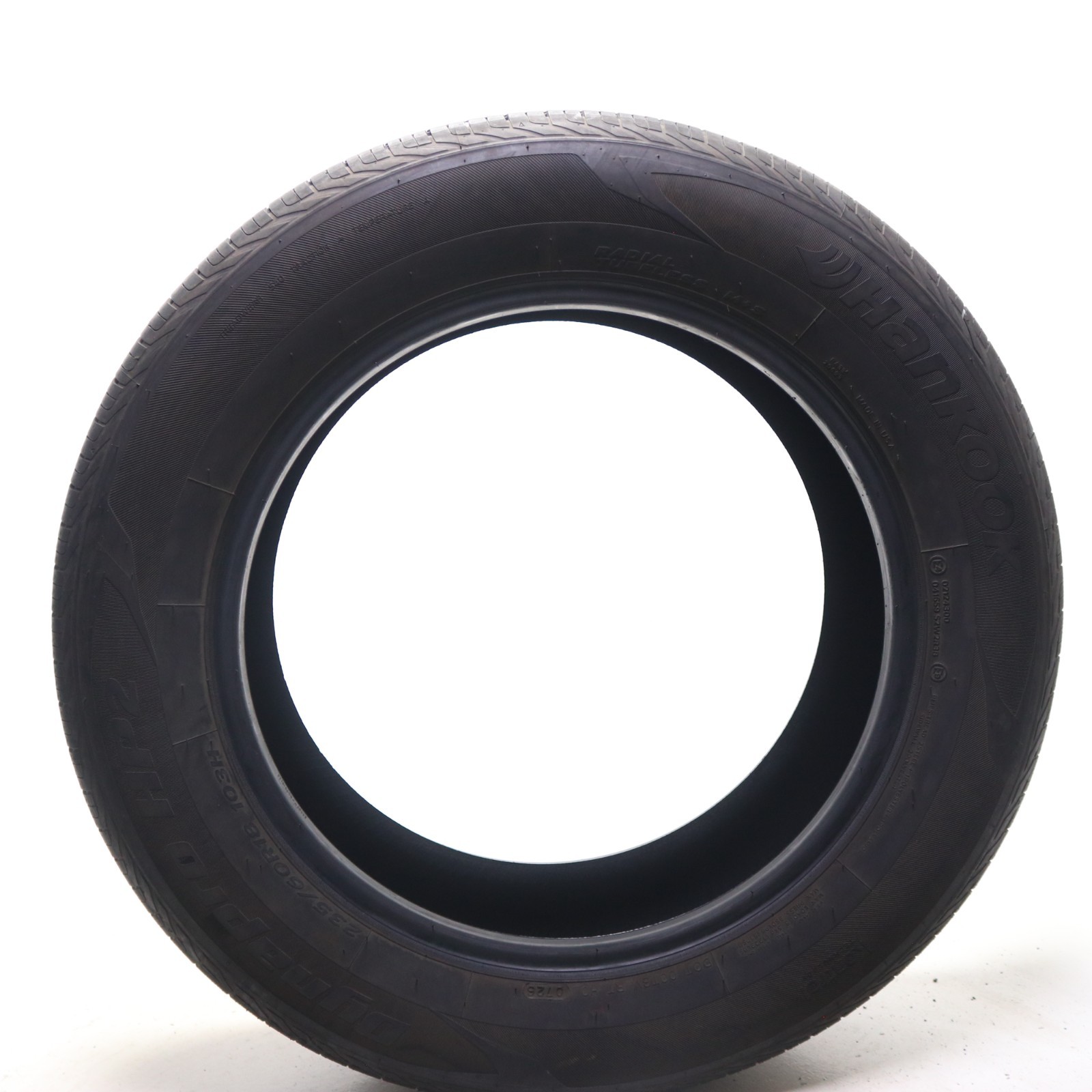 Set of 2 Used 235/60R18 Hankook DynaPro HP2 – 103H – 6.5-7/32 No Repairs