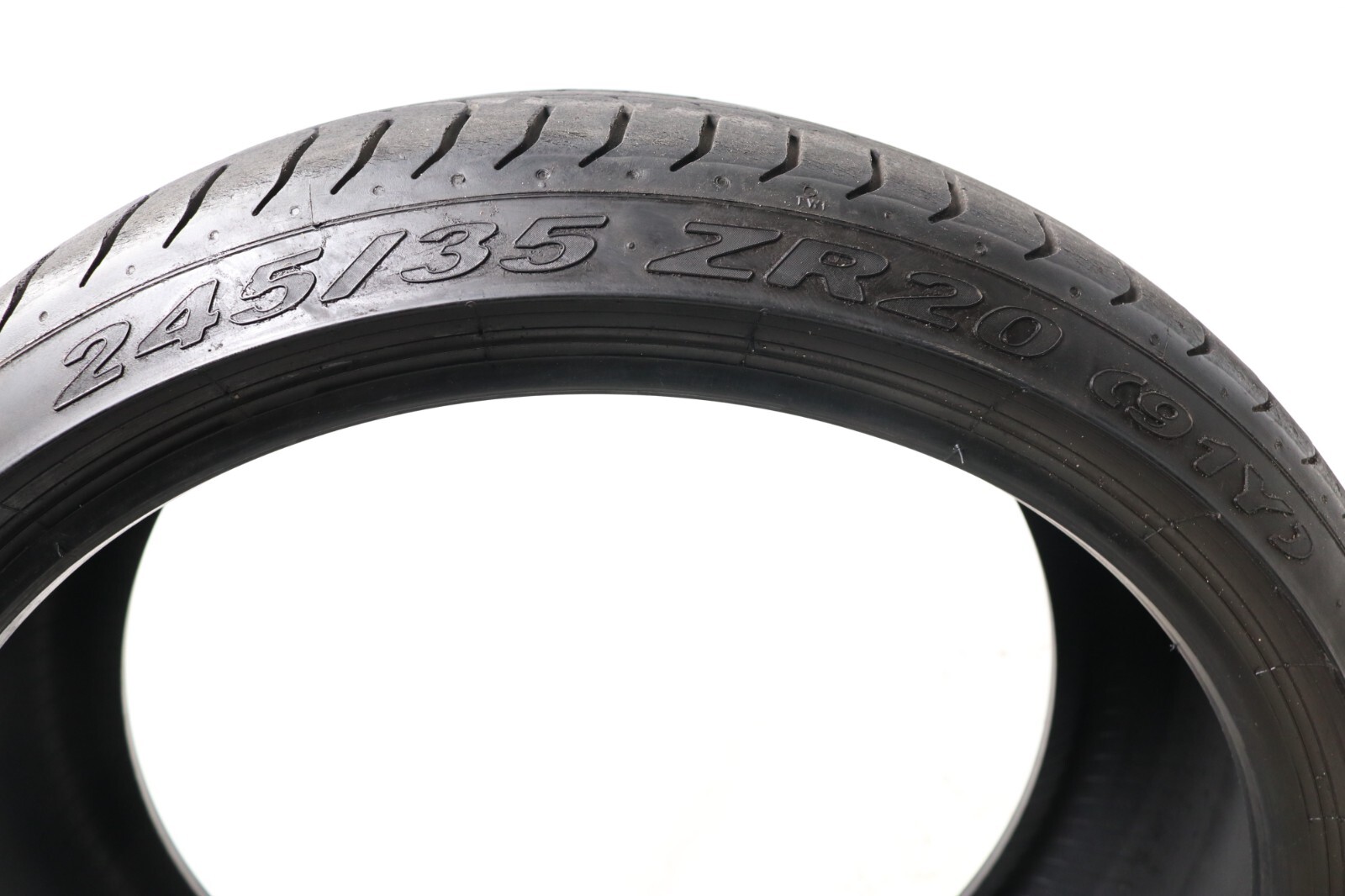 Set of 2 Used 245/35ZR20 Pirelli P Zero N1 – 91Y – 6.5/32 No Repairs