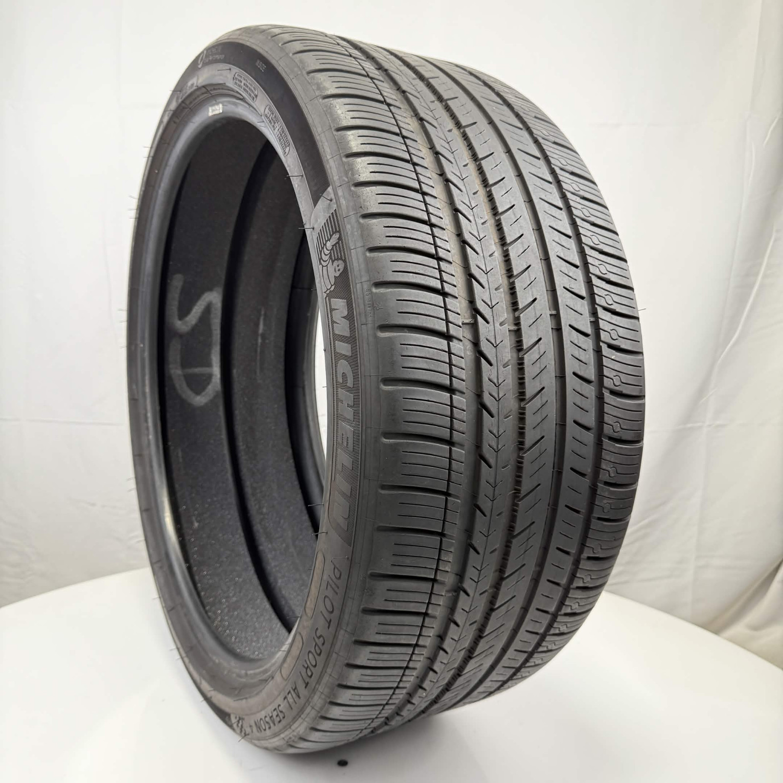Used HL275/35R22 Michelin Pilot Sport All Season 4 MO1 Acoustic 107V 7/32(DOT22)