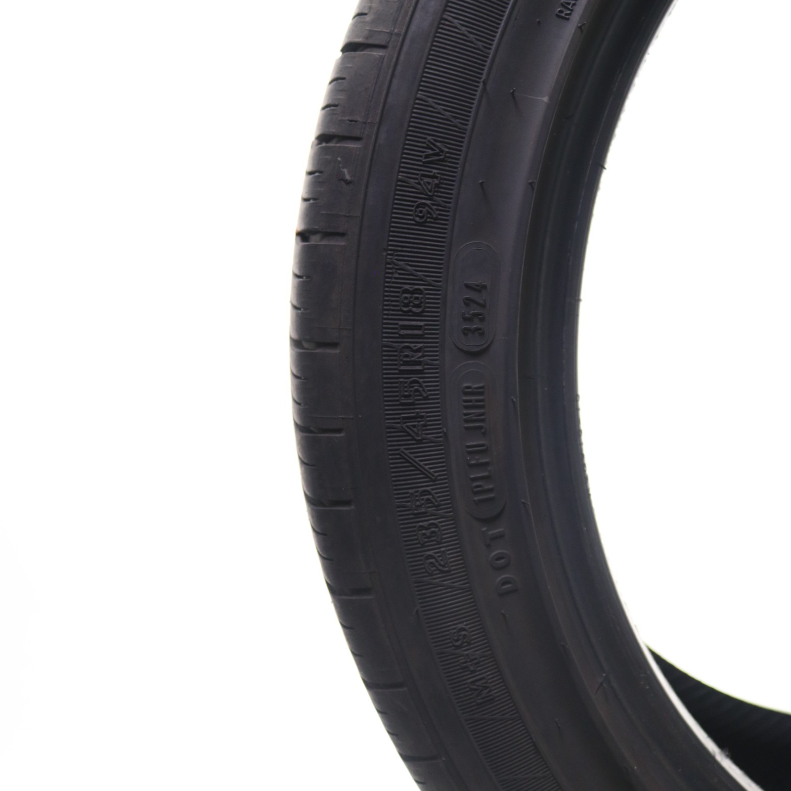 Used 235/45R18 Goodyear Eagle LS-2 – 94V – 6/32 No Repairs