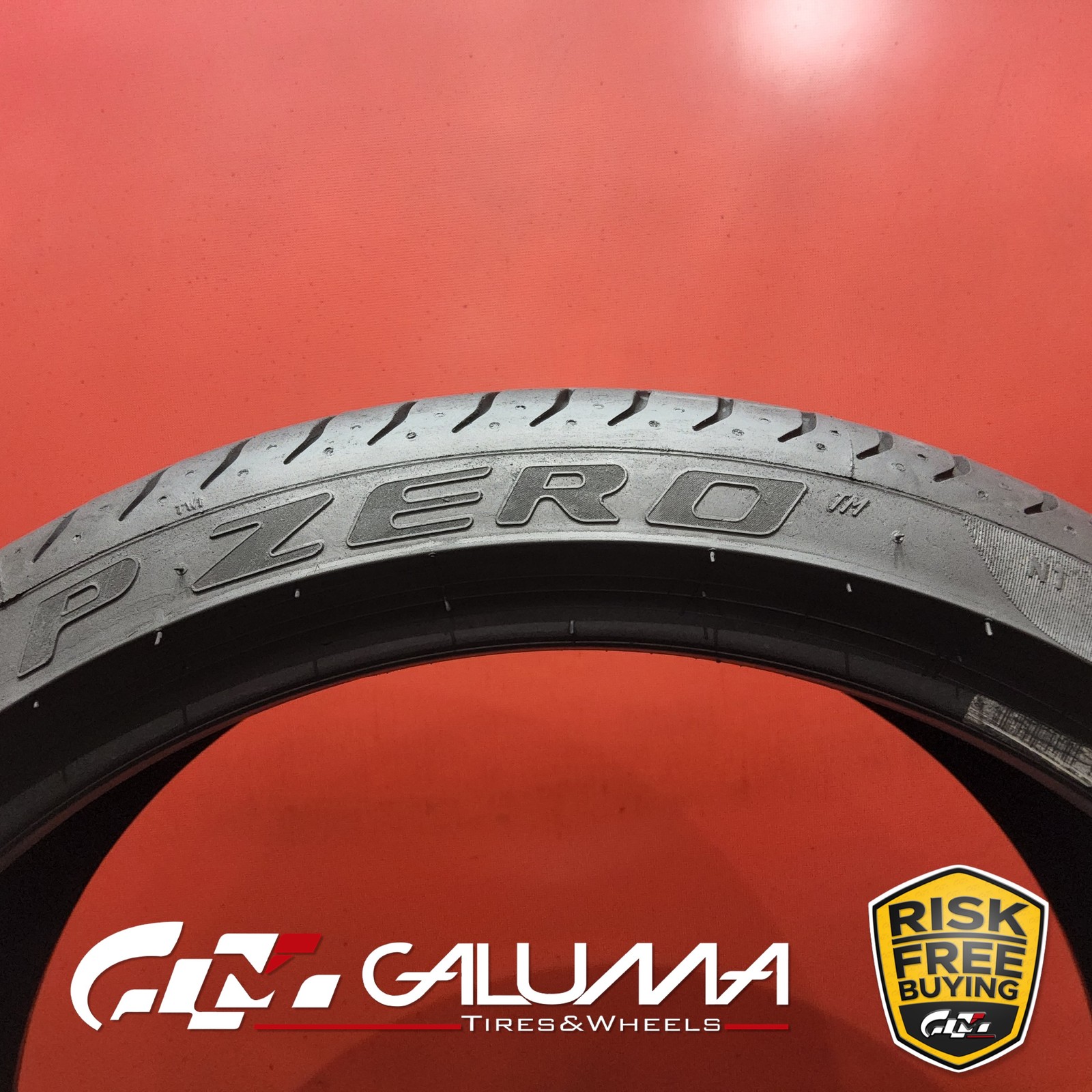1 Tire Pirelli P Zero (N0) 245/35ZR20 245/35/20 2453520 91Y No Repairs #94945