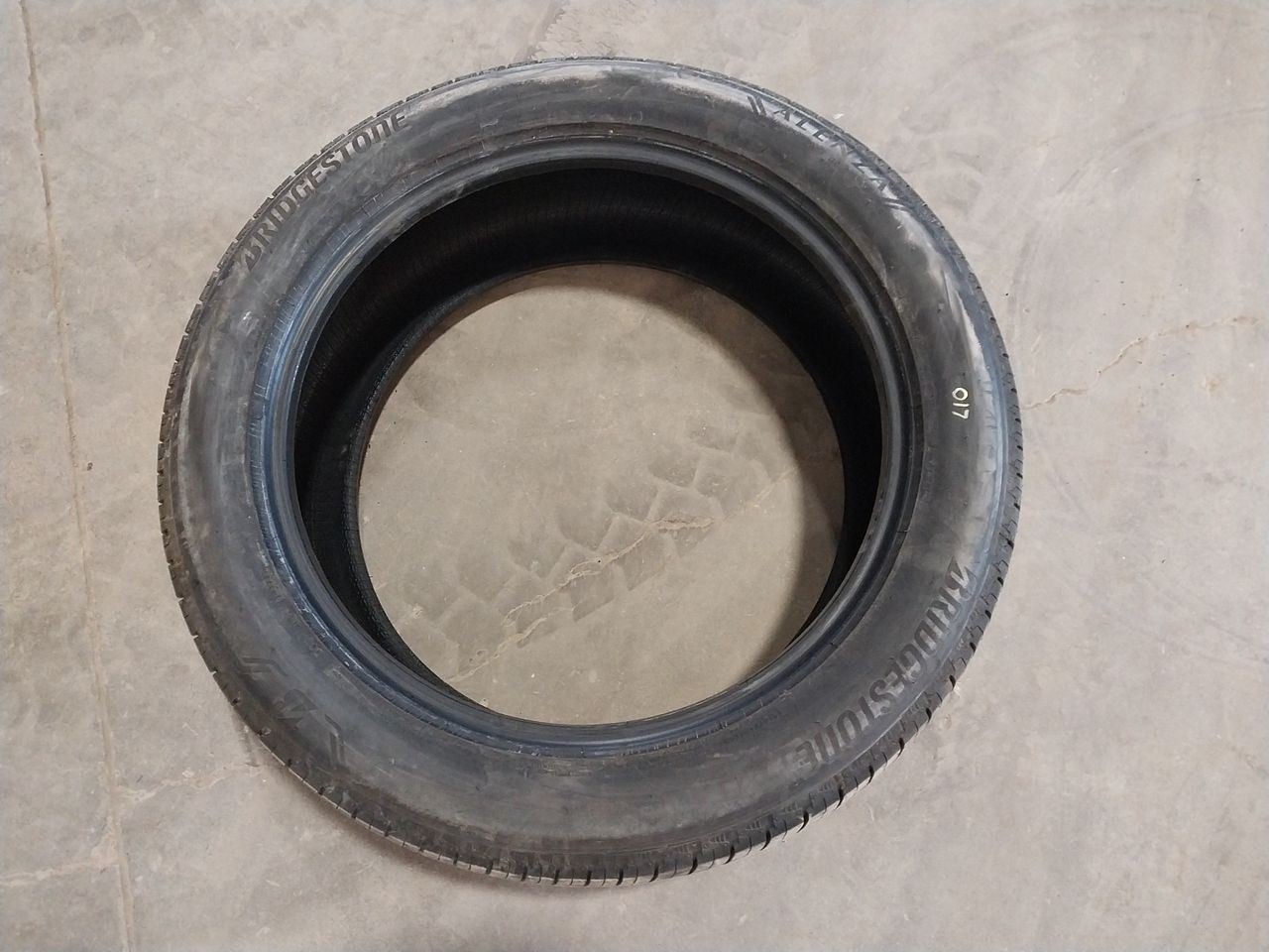 Patched 275/50 R22 111T Tire Bridgestone Alenza 10/32 Tread Depth 3102017
