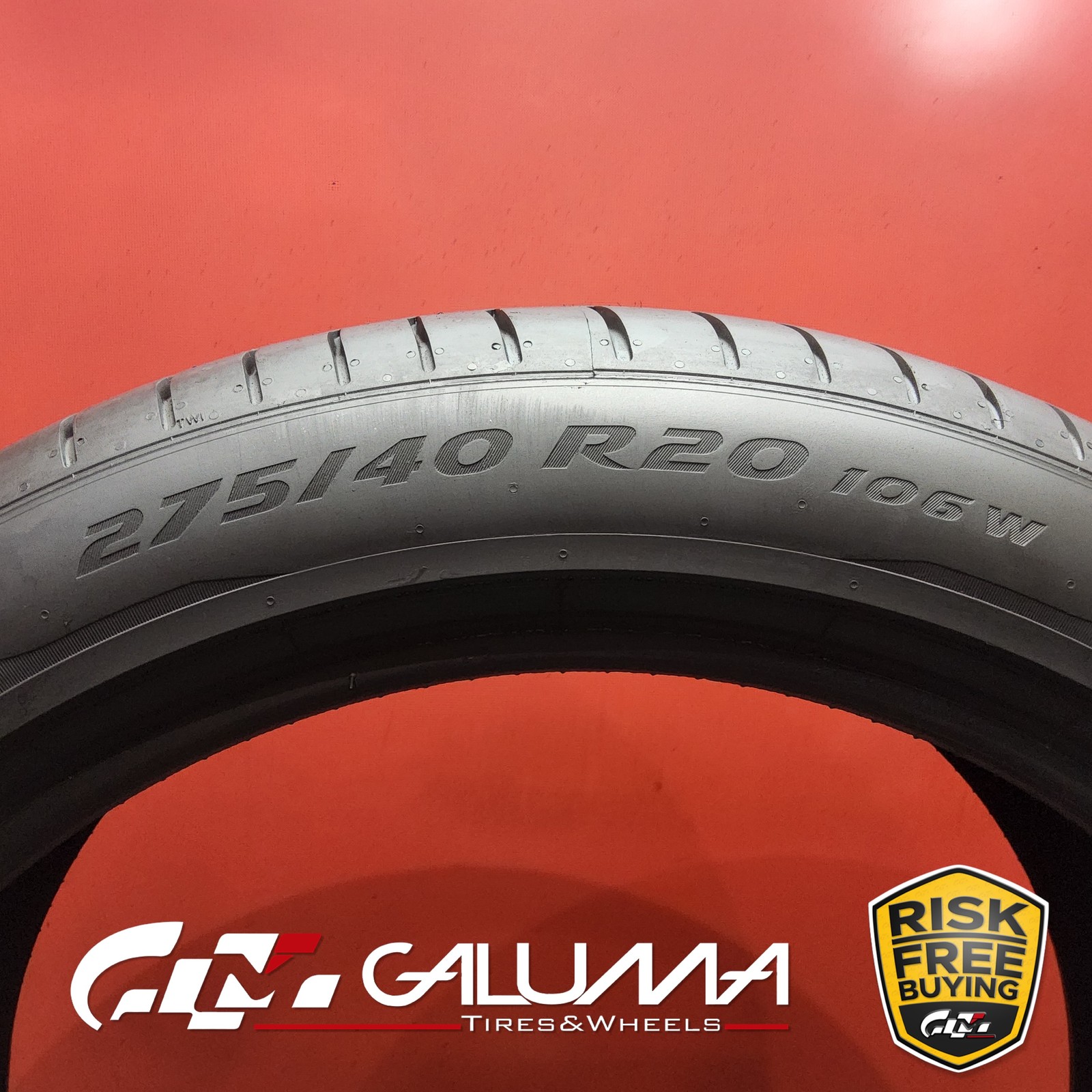 1 Tire LikeNEW Pirelli P-Zero (PZ4) RunFlat ★ XL 275/40R20 275/40/20 106W #95911