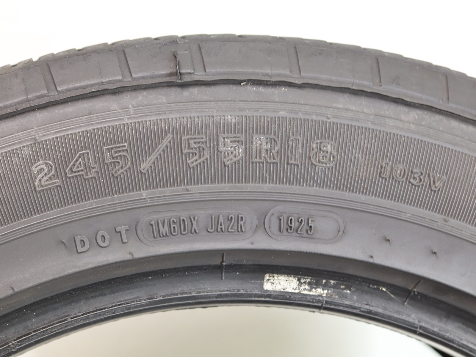2 245/55R18 Goodyear Eagle RSA 103V 9.5/32 DOT 1925 1226 1J123