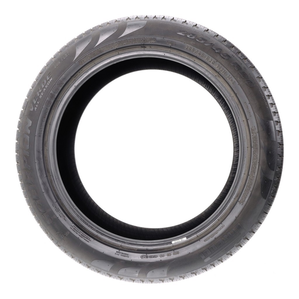 Used 285/45R20 Pirelli Scorpion Verde Run Flat AOE1 112H – 10/32