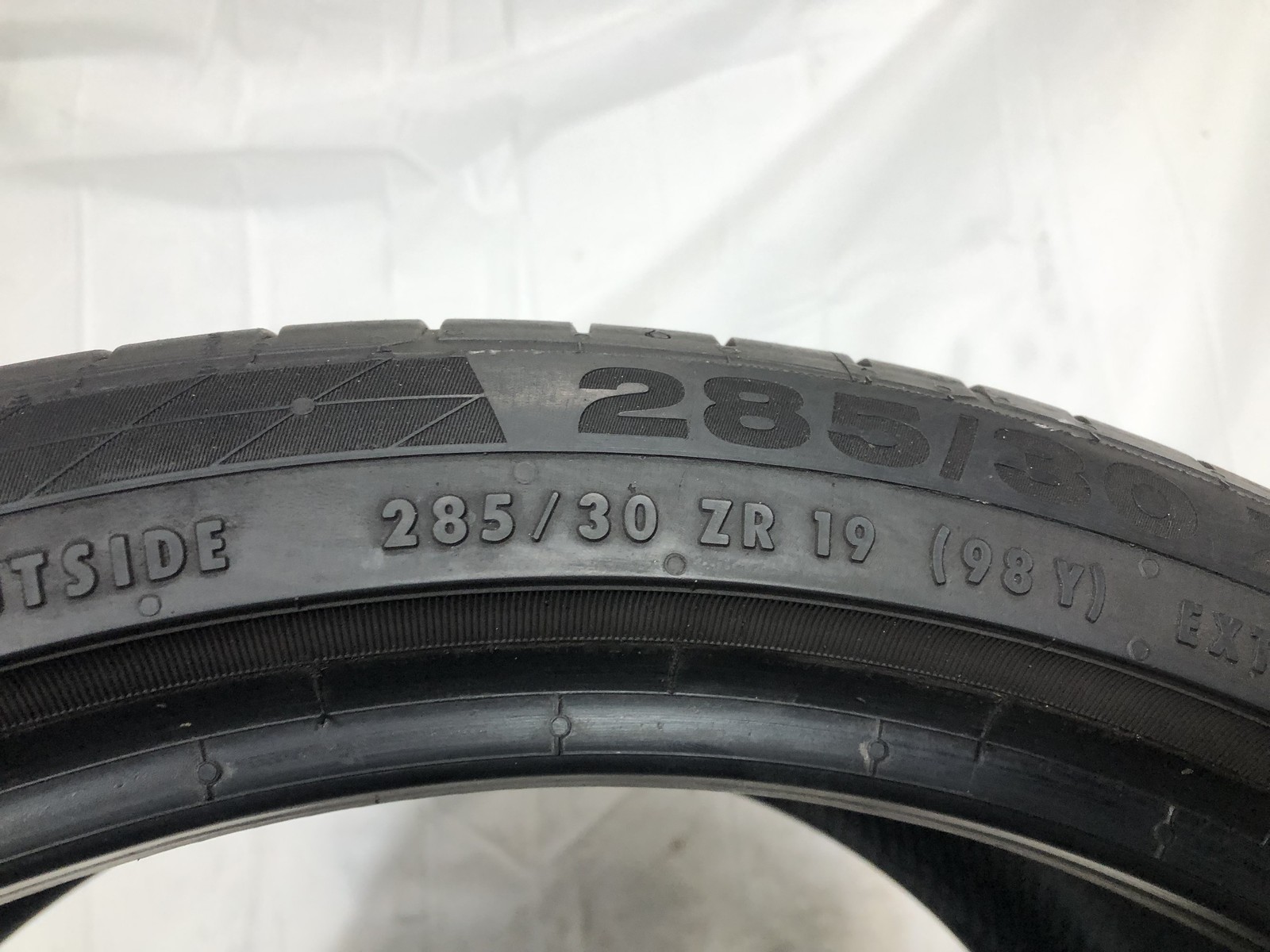 [1] Continental ContiSportContact 5P P285/30ZR19 285 30 19 Tire 6.5/32