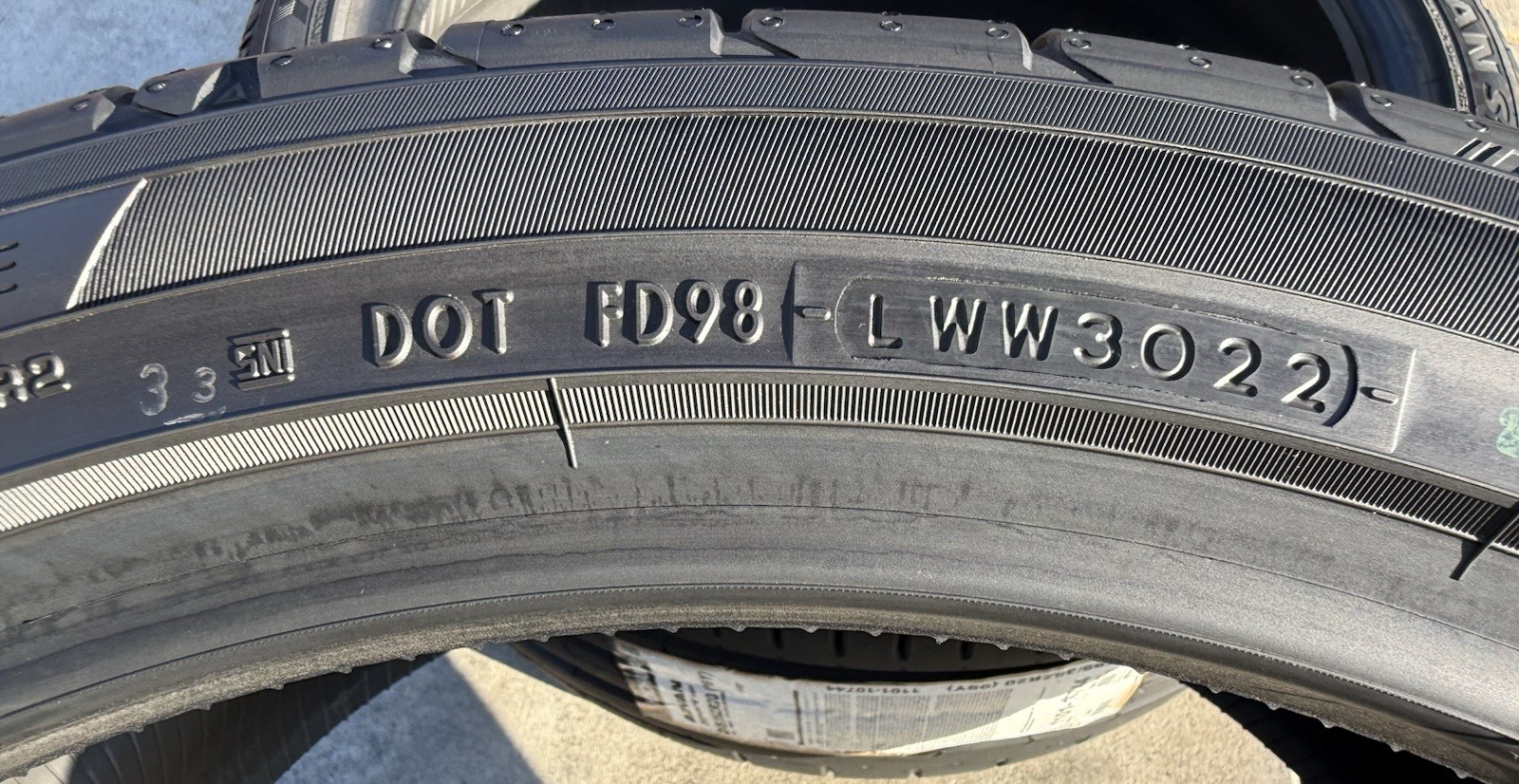 TWO BRAND NEW 265/35ZR20 Yokohama ADVAN Sport V107 Tires Like Michelin Pilot 4S!