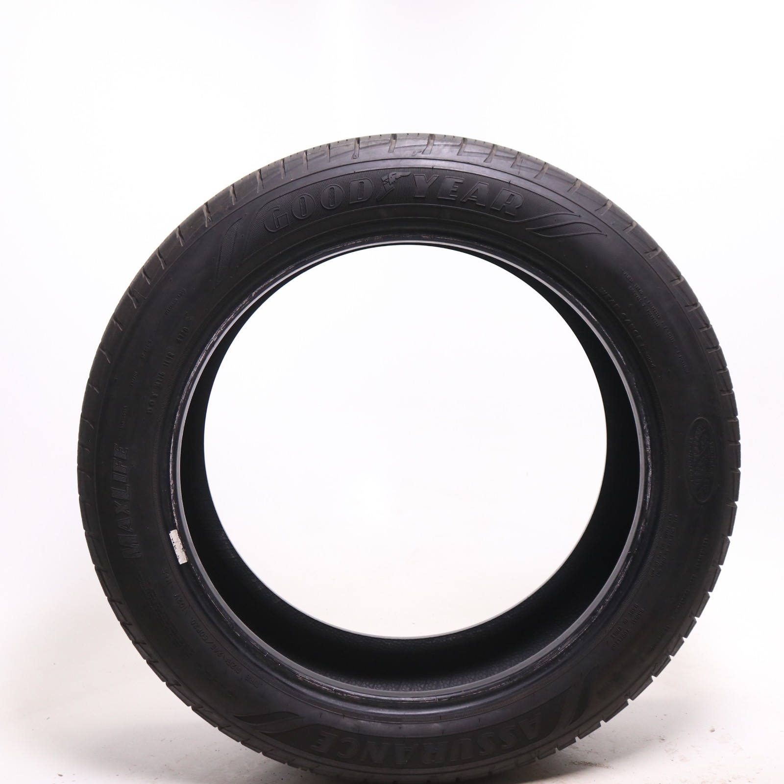 Set of 4 Used 245/50R20 Goodyear Assurance MaxLife – 102V 9.5-10.5/32 No Repairs