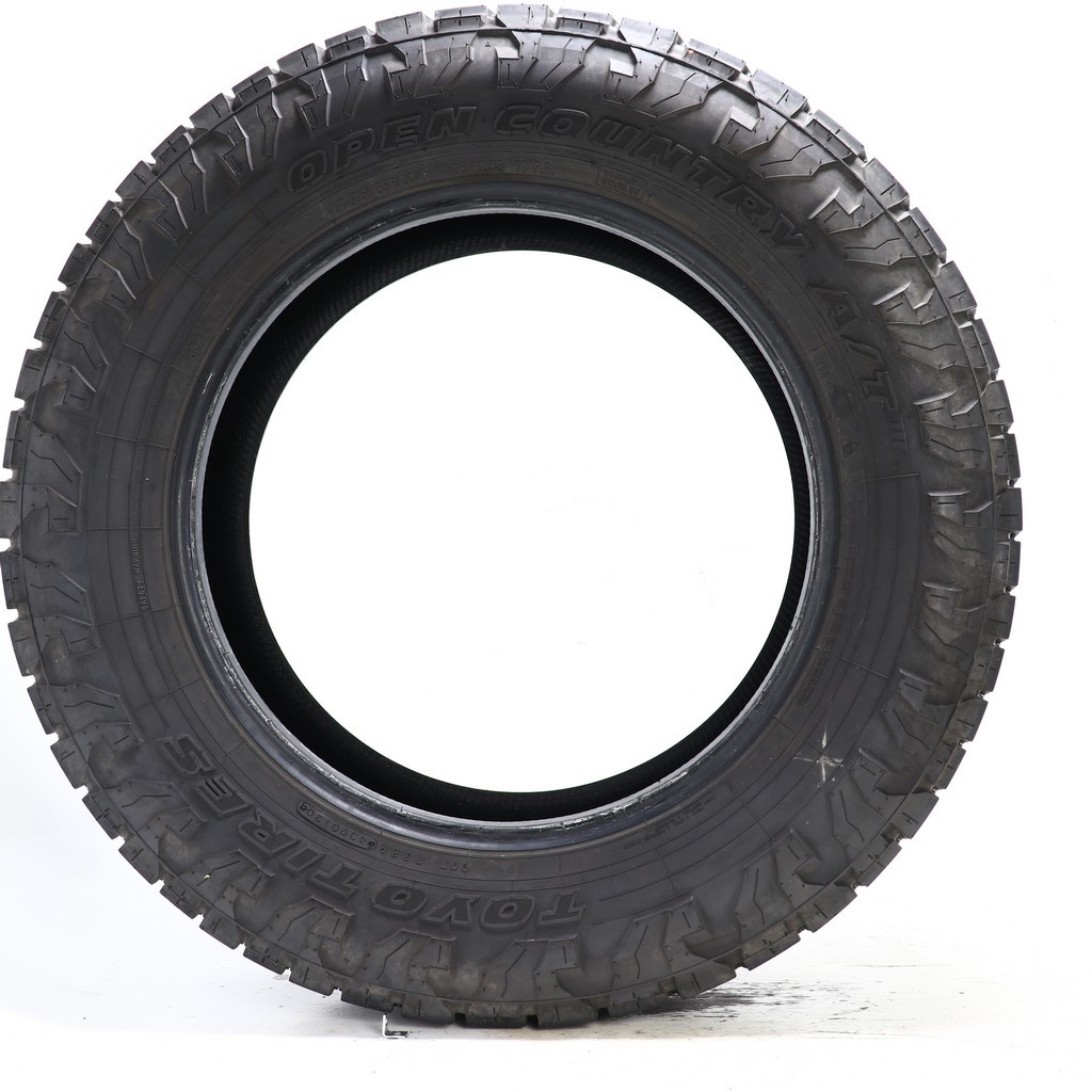 Used LT 275/65R20 Toyo Open Country A/T III 126/123S – 9.5/32