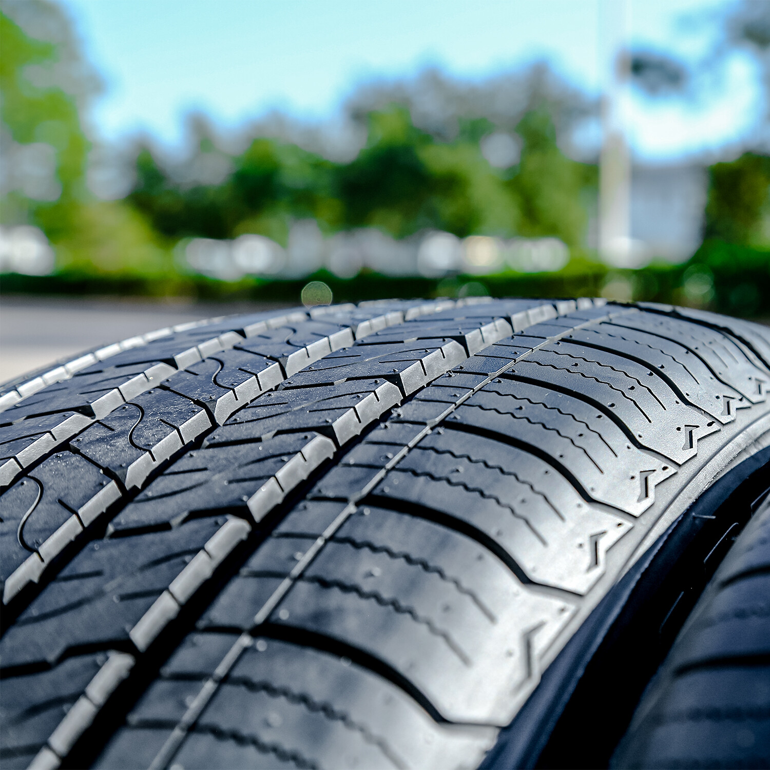 2 Tires Arisun Aresta ZG02 285/45R22 114H AS A/S All Season