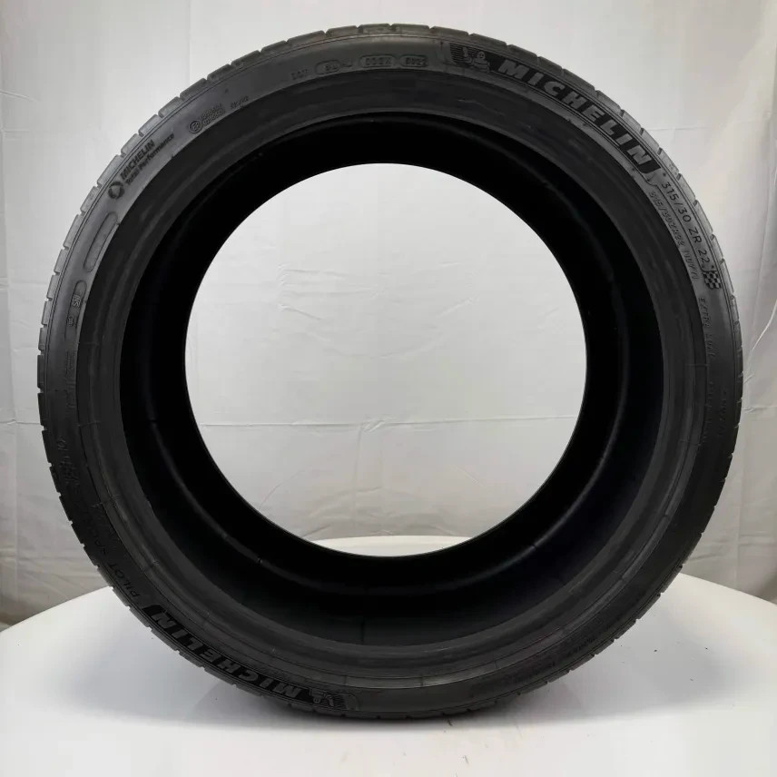 Used 315/30ZR22 Michelin Pilot Sport 4 S NO 107Y 7/32 (DOT 22)