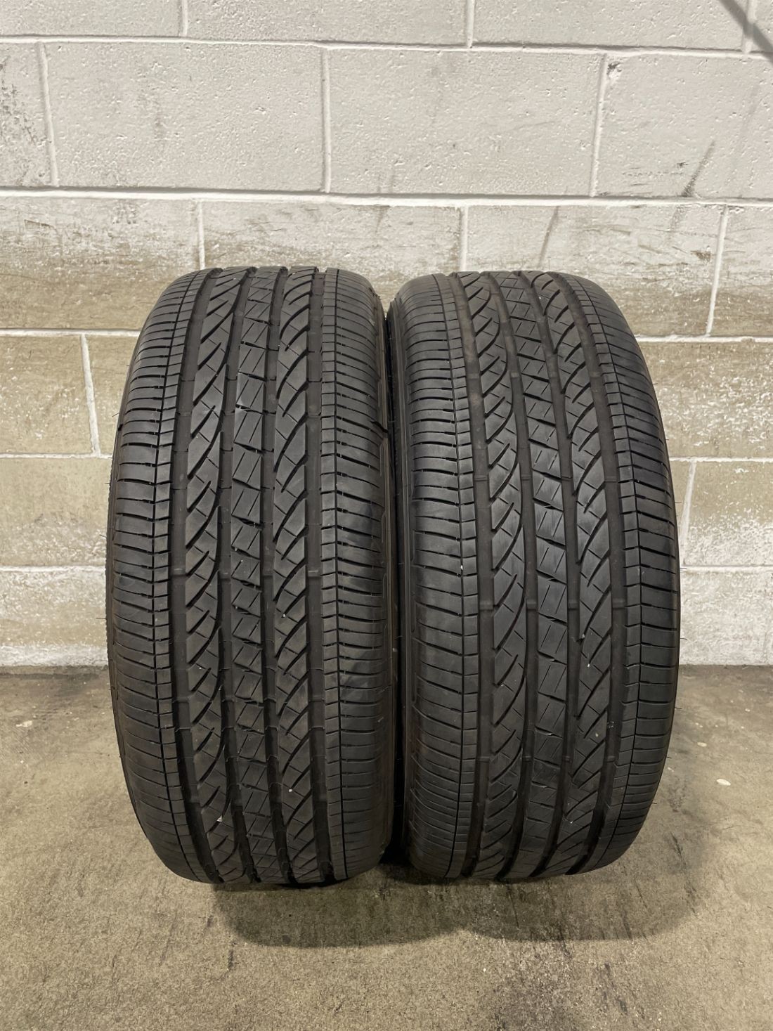 2x P245/50R19 Bridgestone Dueler H/P Sport AS RSC RFT 8/32 105 H Used Tires