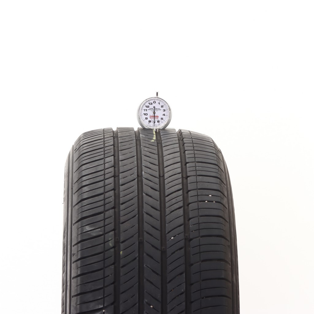 Set of (4) Used 235/60R18 Kumho Crugen HP71 103H – 6.5-7/32