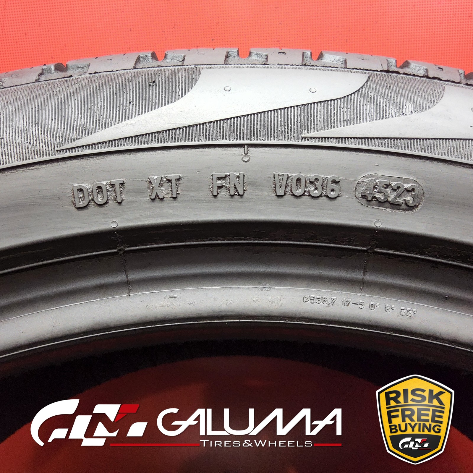 1 Tire Pirelli Scorpion Verde All season 285/40R21 285/40/21 No Repairs #95529