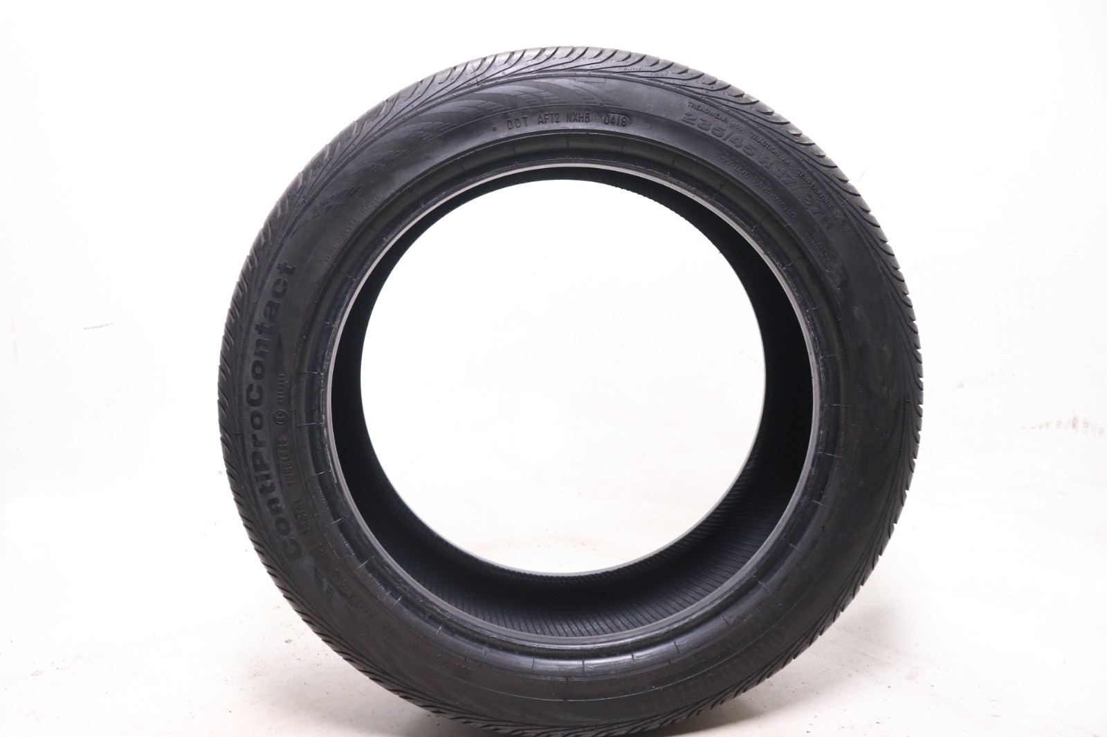 Set of 2 Used 235/45R17 Continental ContiProContact – 97H – 7-8/32 No Repairs