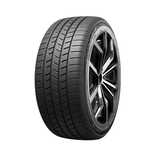 Summit Ultramax UHP AS 215/45R17XL 91W BSW (1 Tires)