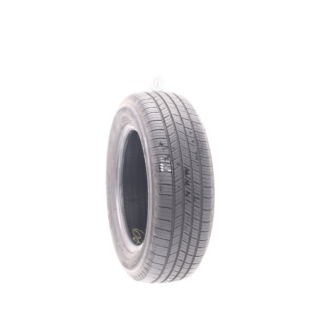 Set of (2) Used 195/65R15 Michelin Defender T+H 91H – 7.5/32
