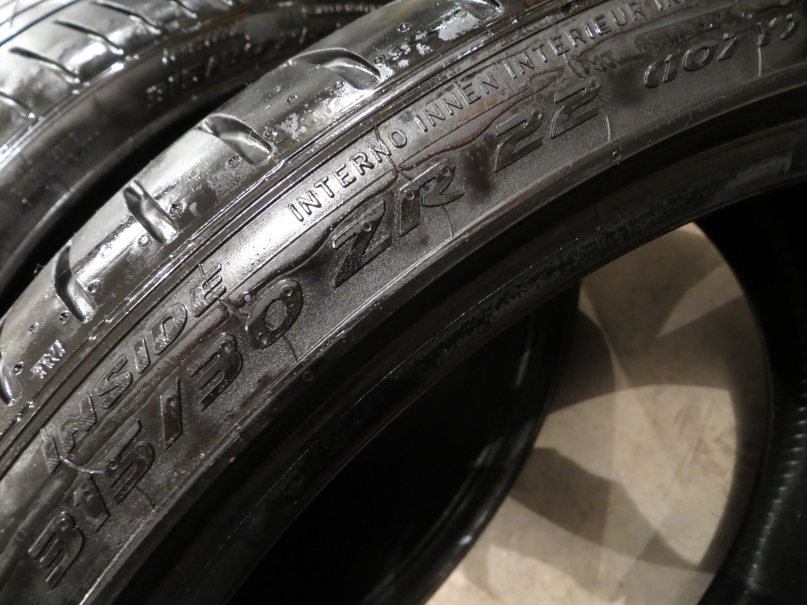 ALMOST NEW 2 TWO PIRELLI P ZERO PZ4 CORSA PZC4 NO 315/30ZR22 107Y 315 30 22 3212