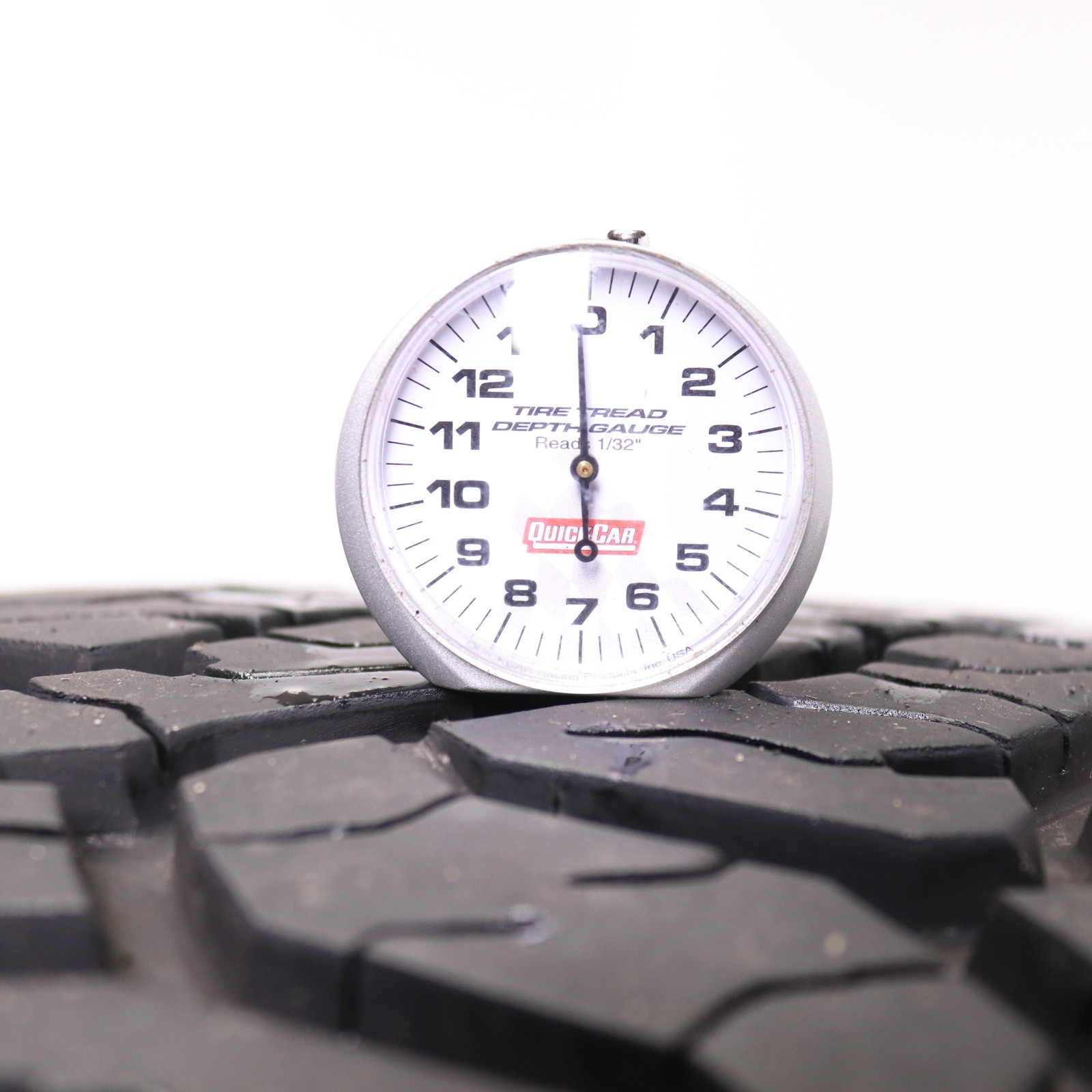 Used LT 305/55R20 BFGoodrich All-Terrain T/A KO3 – 125S – 13.5/32 No Repairs