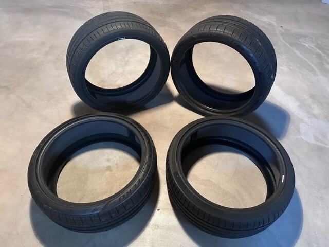 Pirelli P Zero, Noise reducing, Summer Tire, High Performance.,Like New