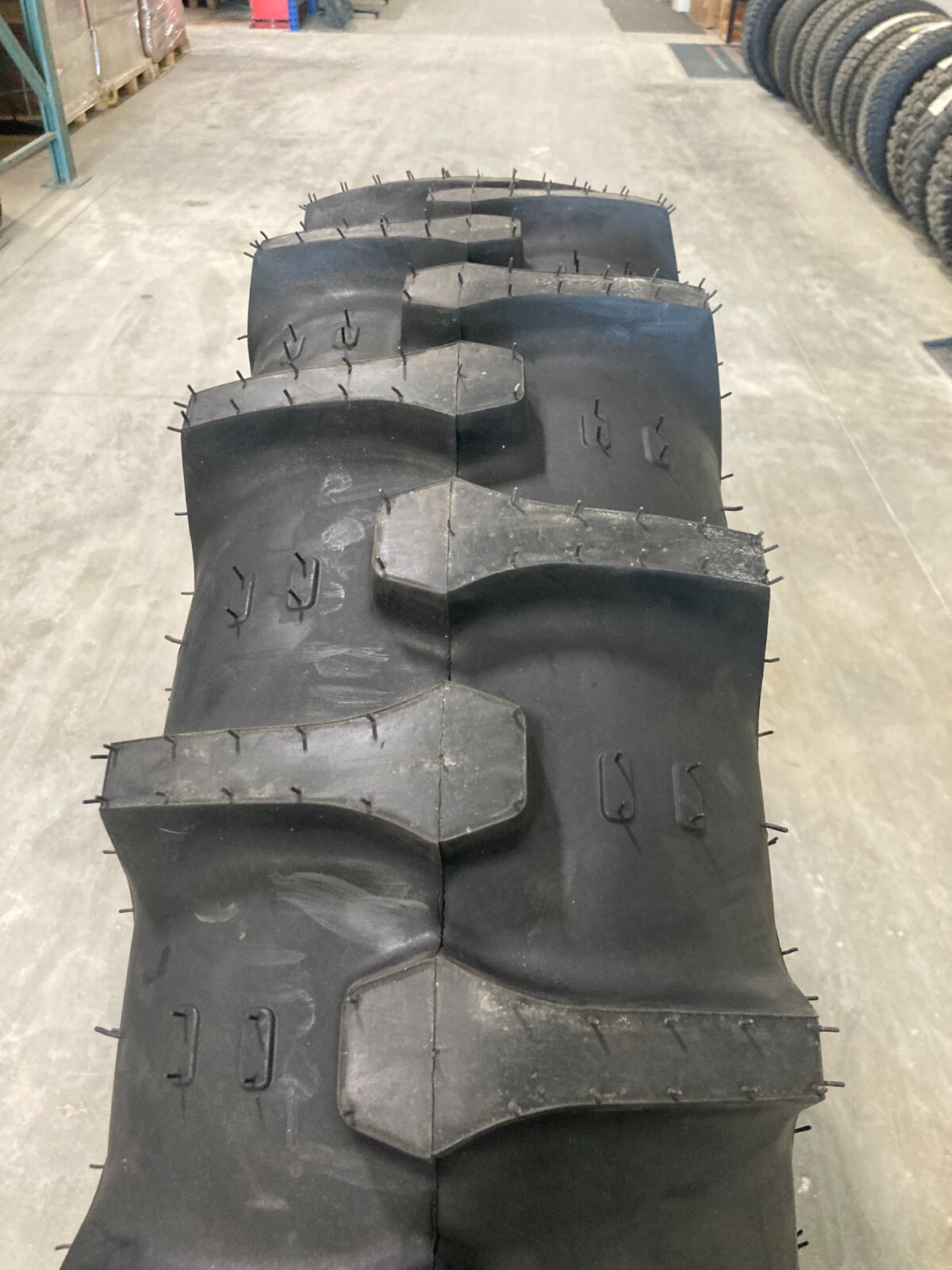 8 New Tires 11.2 38 MRL Non Directional 10 ply Tubeless Pivot 11.2×38 HEAVY DUTY