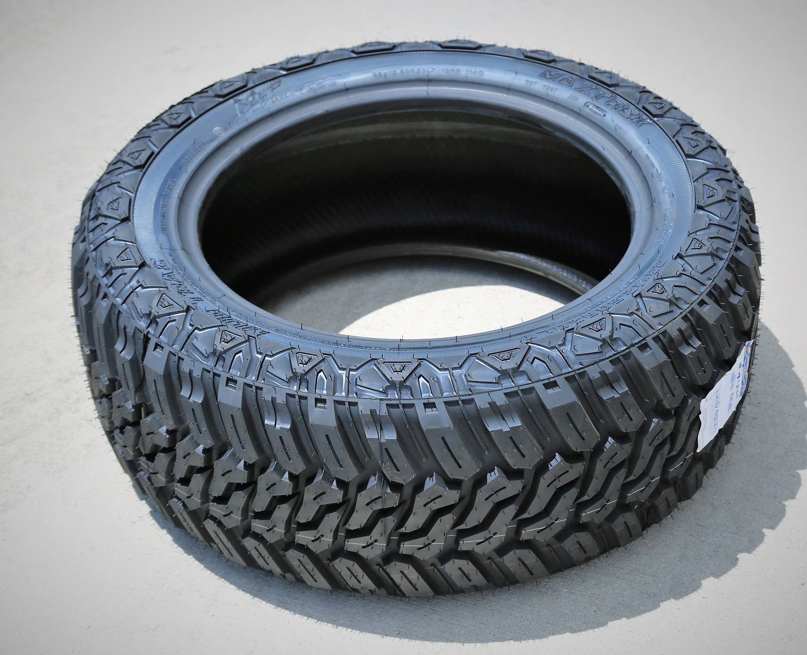 Tire Maxtrek Mud Trac LT 285/55R22 Load E 10 Ply MT M/T